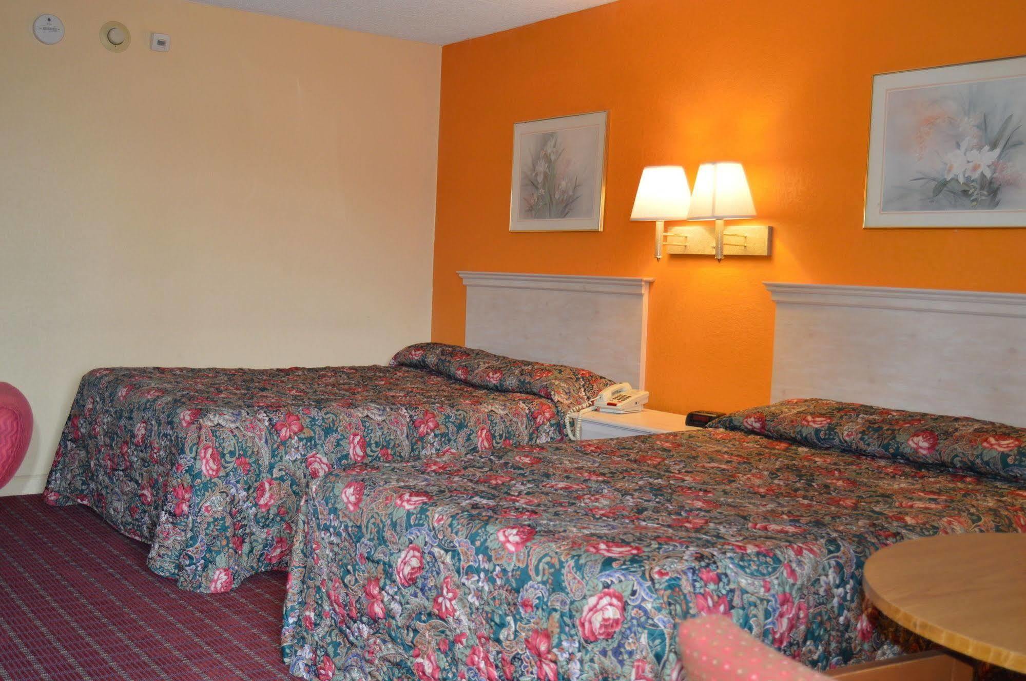 Travelers Inn South Brunswick Terrace Zewnętrze zdjęcie